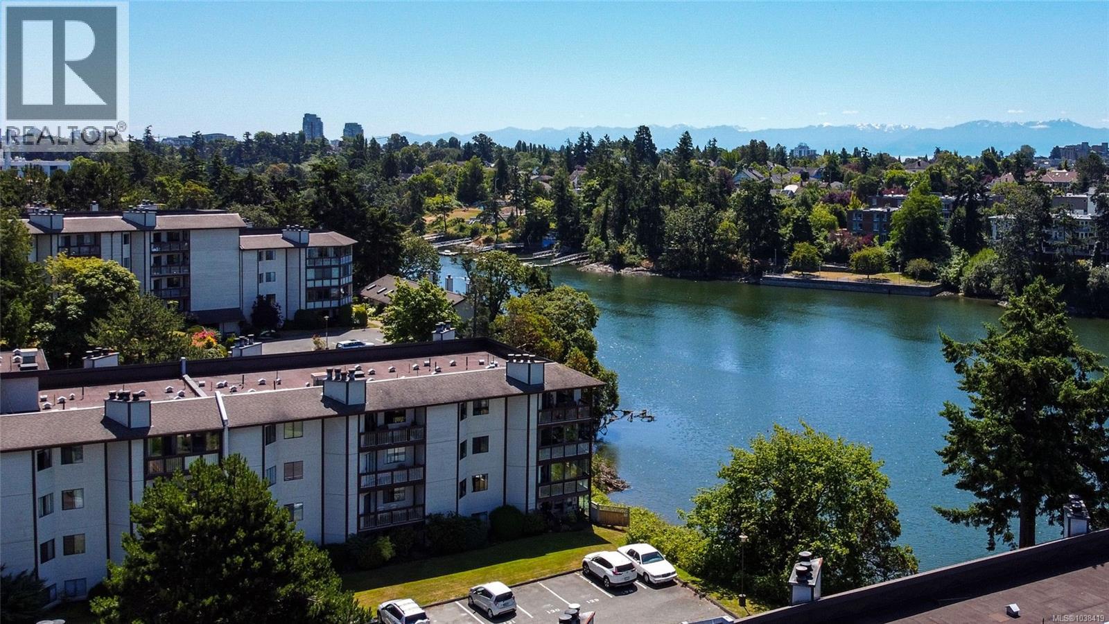 #103 71 Gorge Rd W - 29