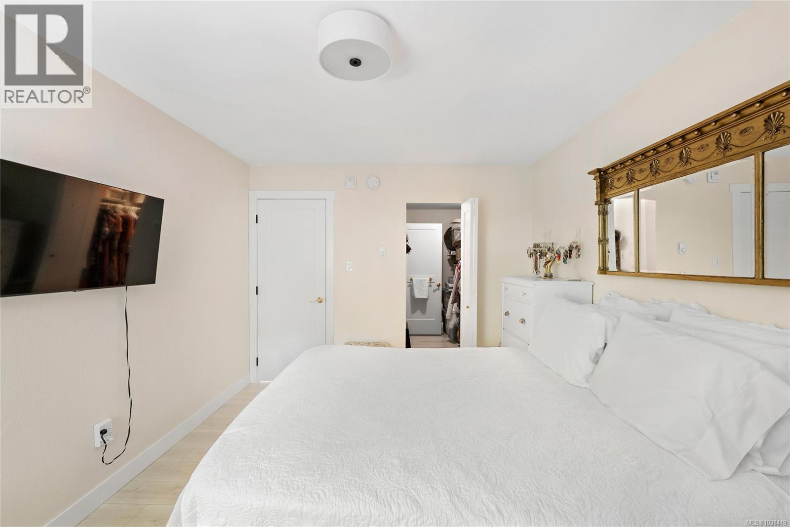 #103 71 Gorge Rd W - 10