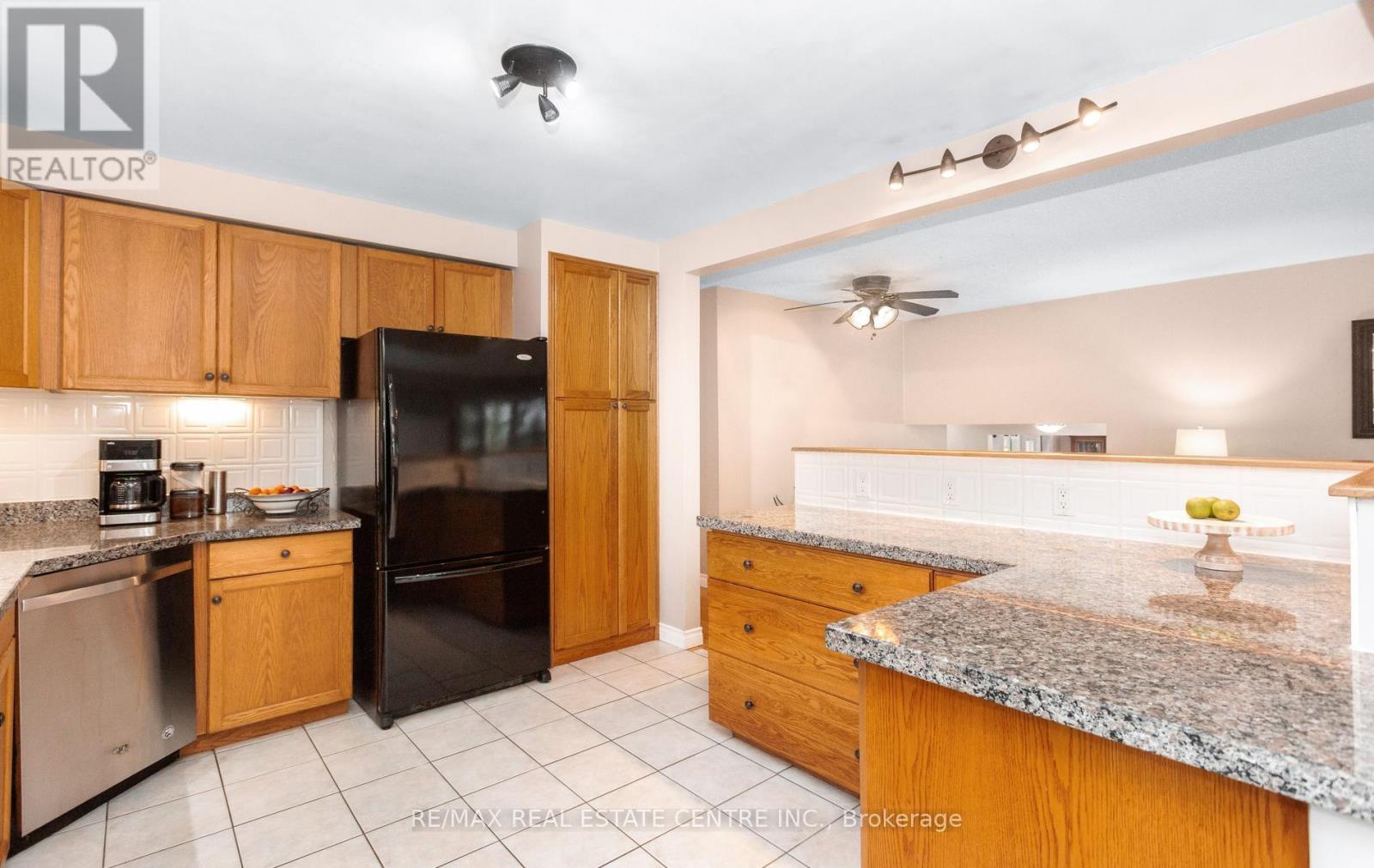 13450 HERITAGE ROAD - 11