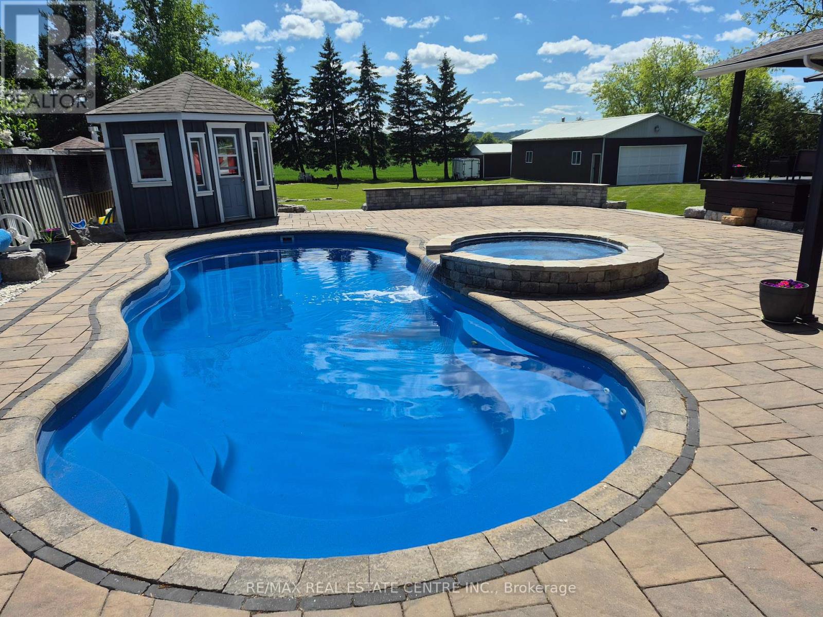 13450 HERITAGE ROAD - 2