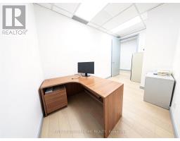 3190 Steeles Avenue E, Markham, ON L3R1G9 Photo 8