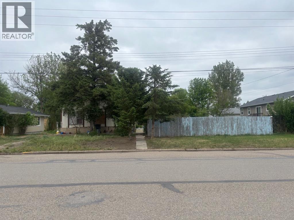 15N 2 Street W - photo 2