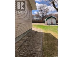727 4th Street, Canora, SK S0A0L0 Photo 34