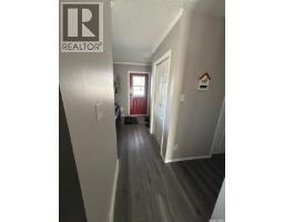 Storage - 727 4th Street, Canora, SK S0A0L0 Photo 14