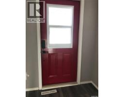 727 4th Street, Canora, SK S0A0L0 Photo 46
