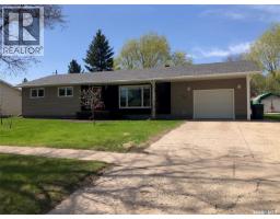 727 4th Street, Canora, SK S0A0L0 Photo 37