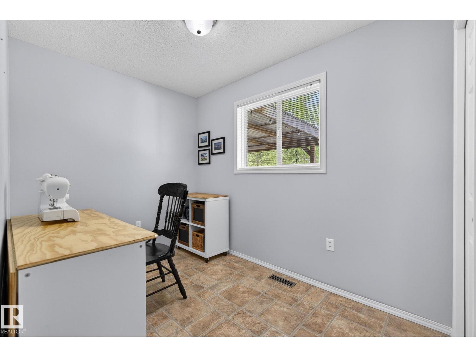 3602 53 AV — photo 28