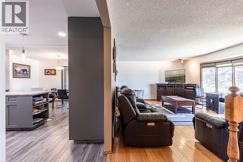 9 Rossmere Avenue SE - 8