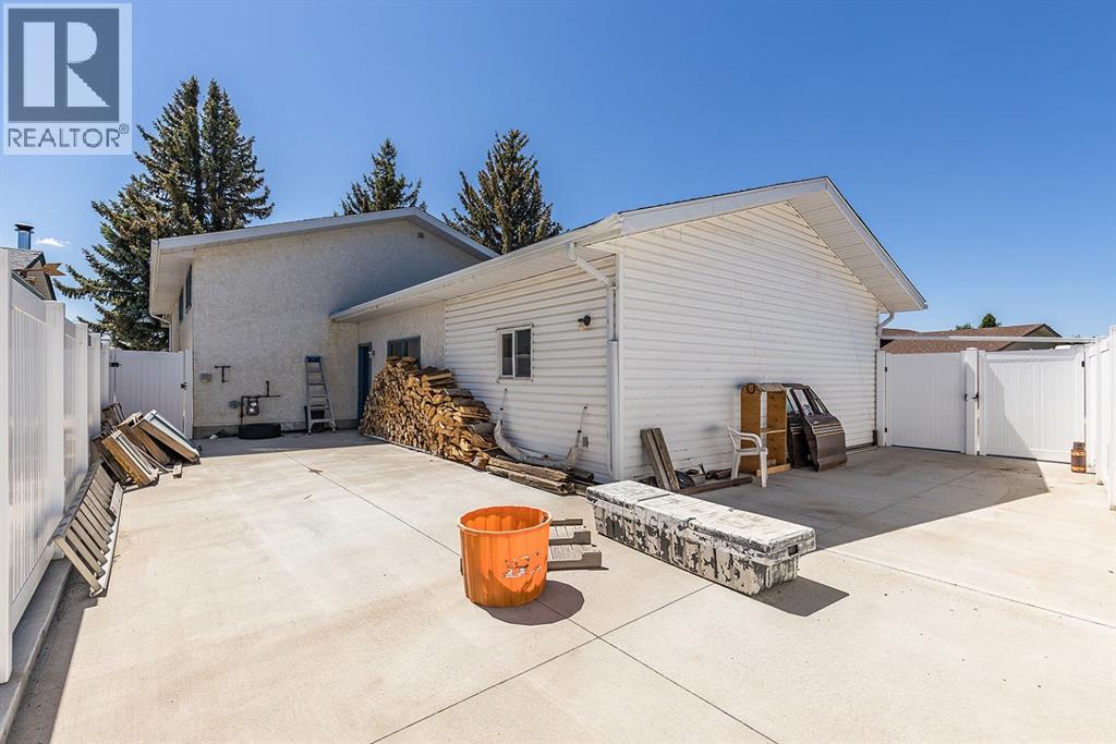 9 Rossmere Avenue SE - 38