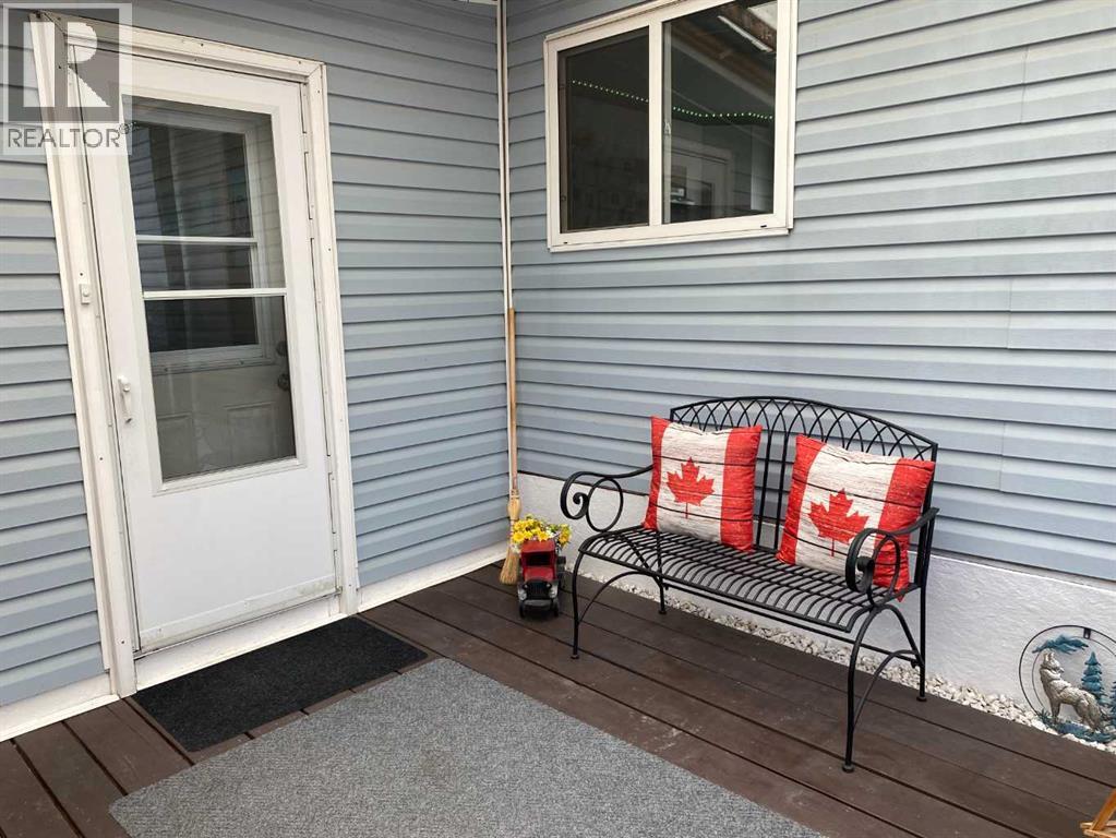 30 Pinewoods Drive