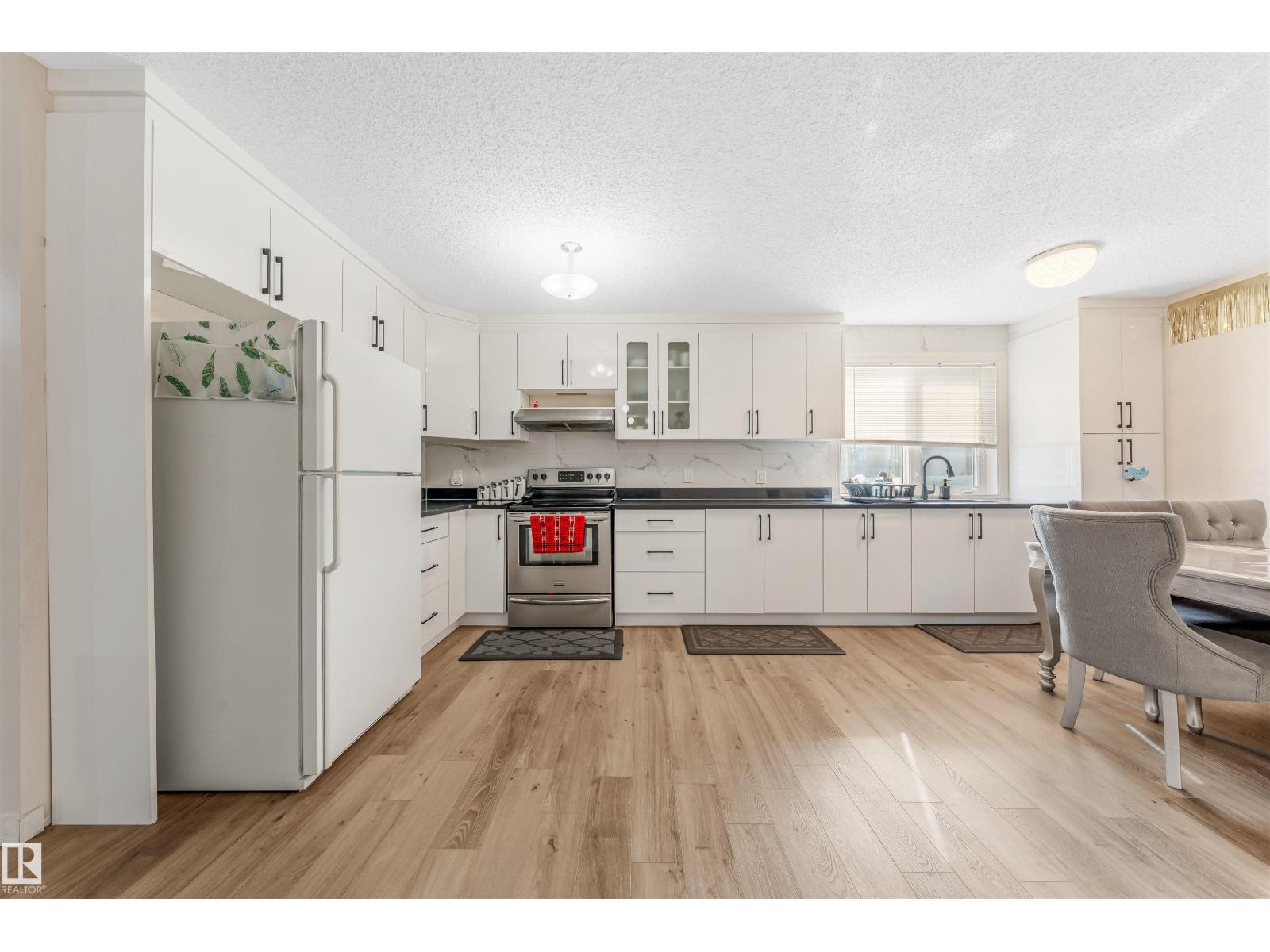 5417 14a ave NW - 14
