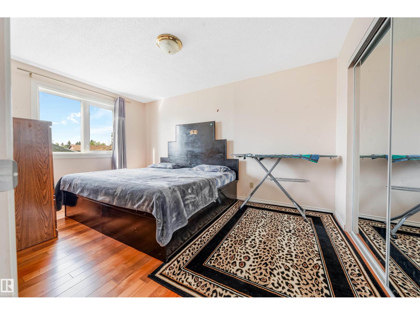 5417 14a ave NW - 34