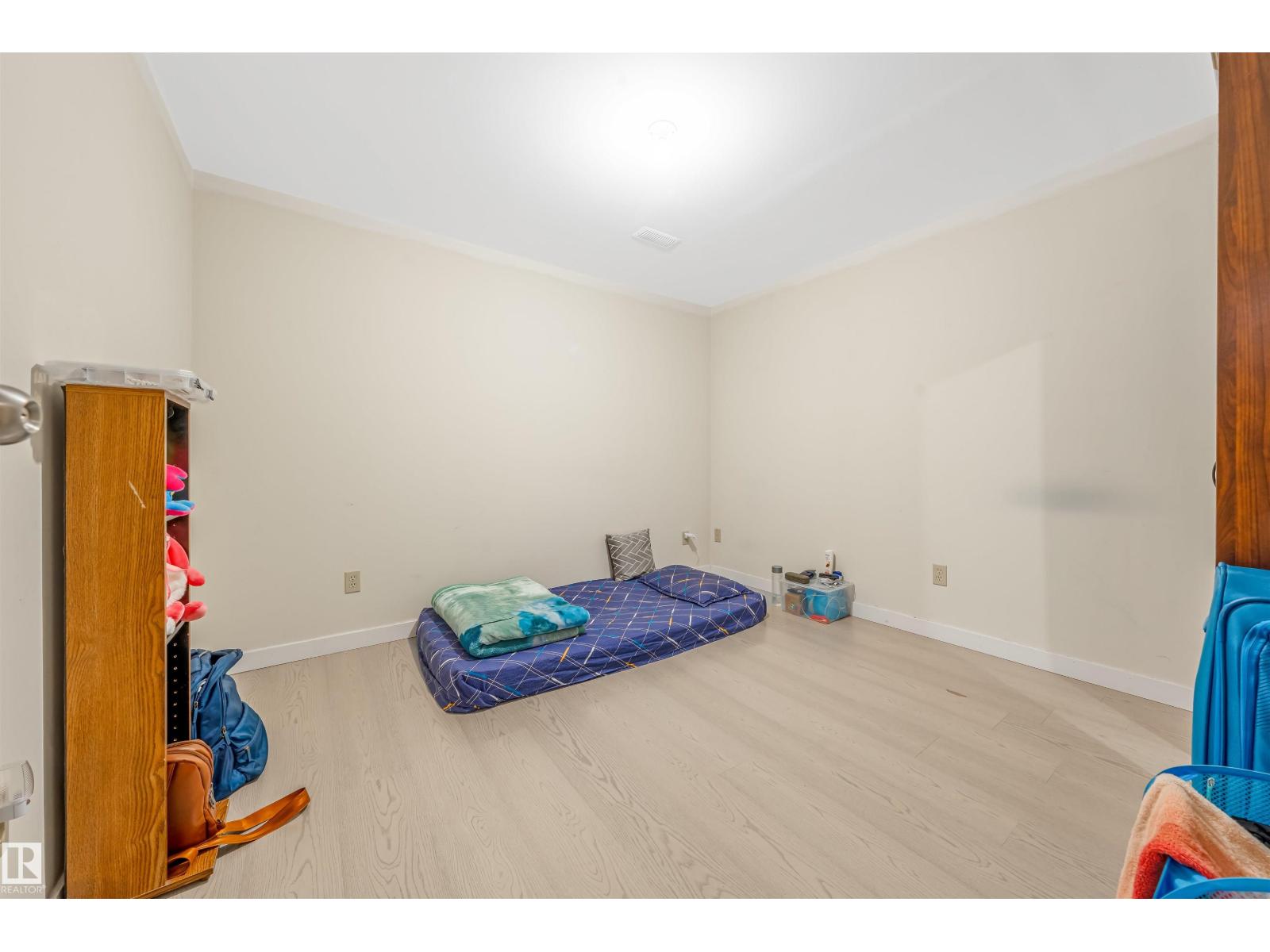 5417 14a ave NW - 49