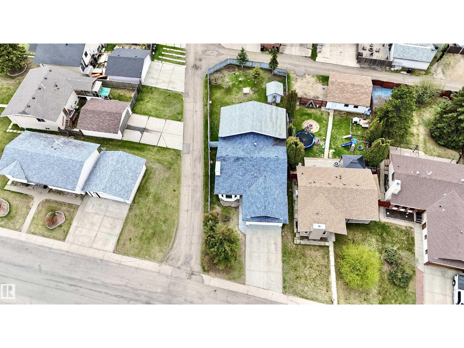 5417 14a ave NW - 54