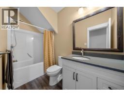 8130 Sa-seen-os Cres, Youbou, BC V0R3E1 Photo 50