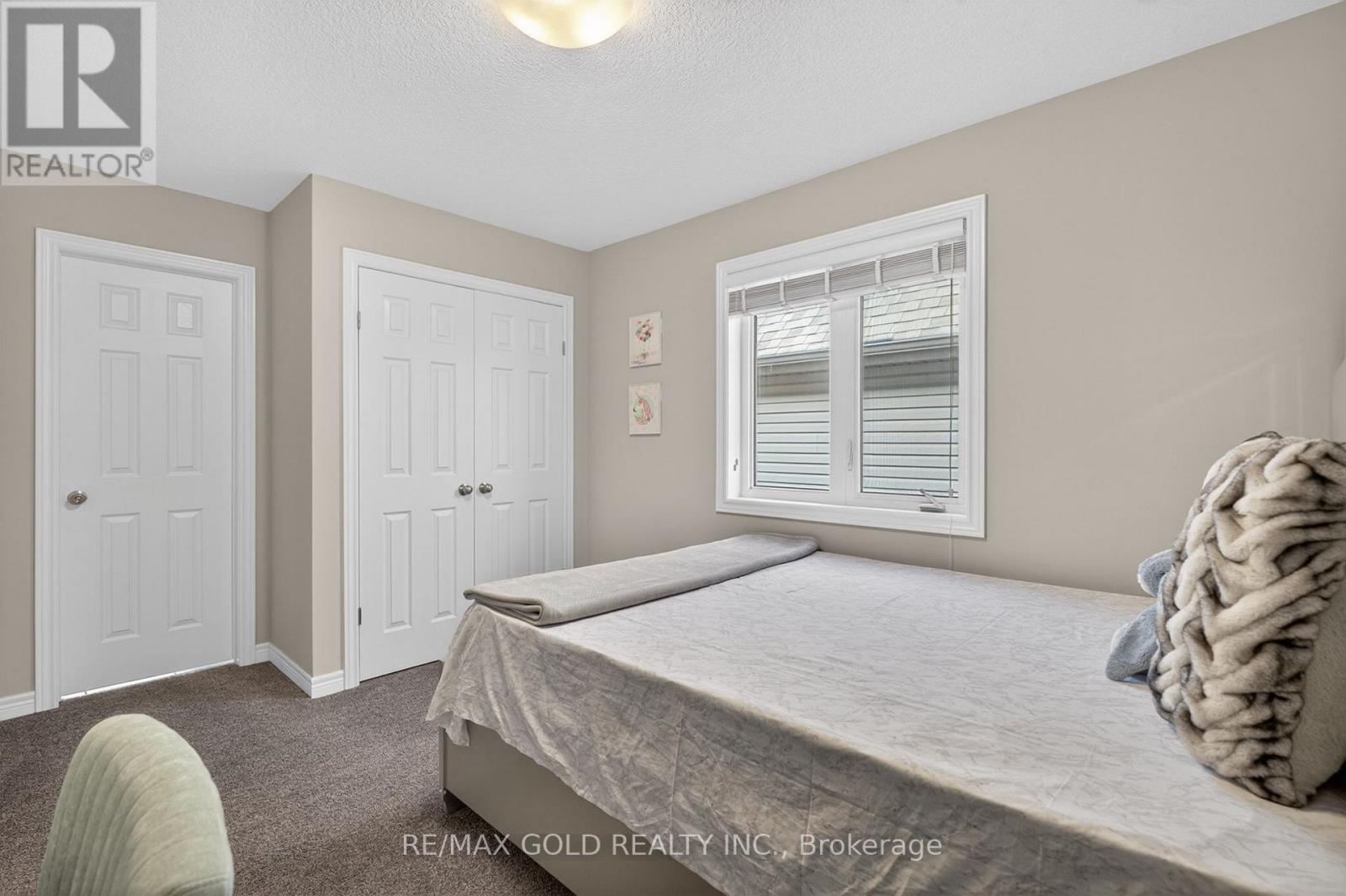 105 ARLINGTON PARKWAY N - 29