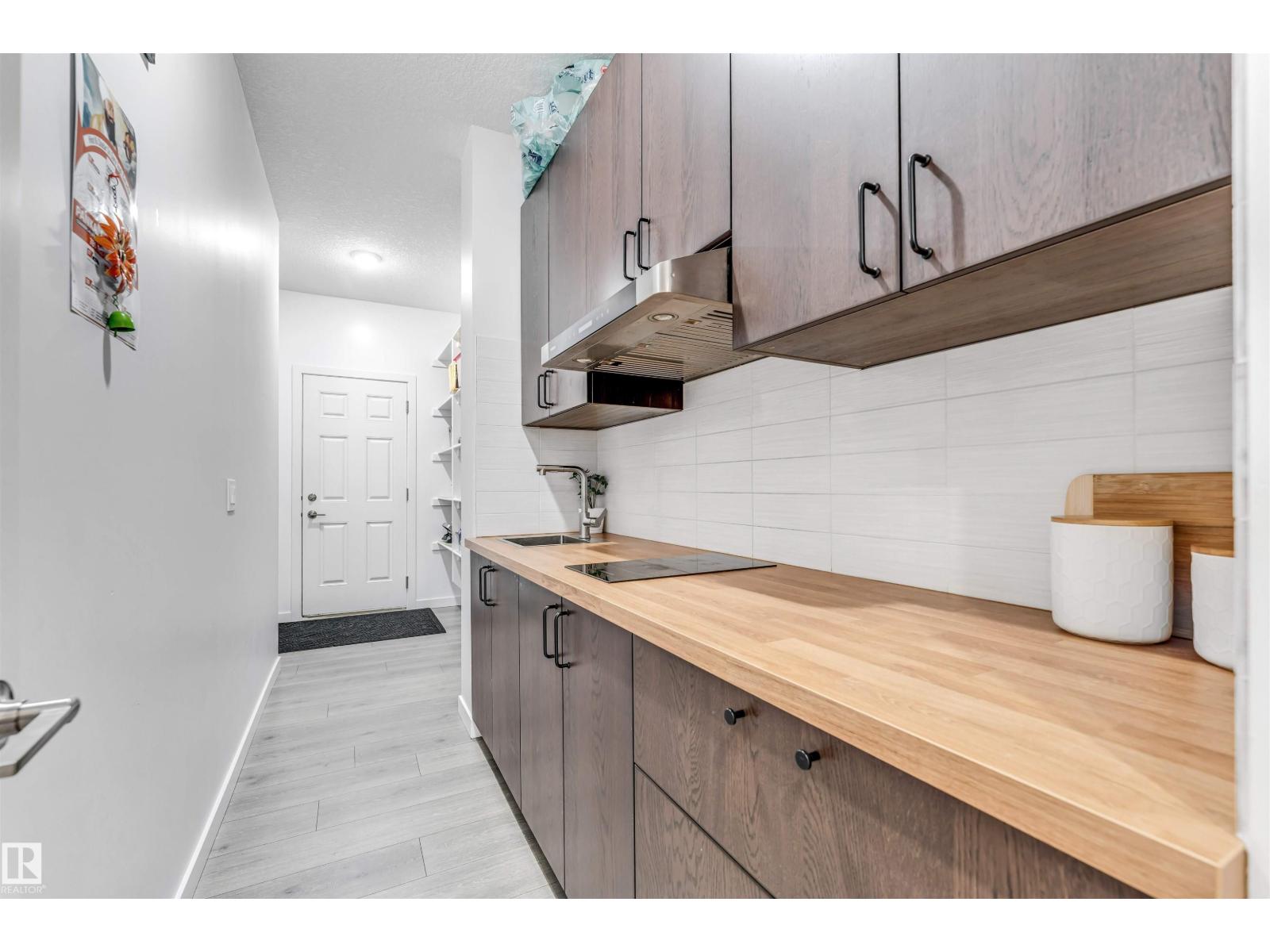425 41 ST SW - 31