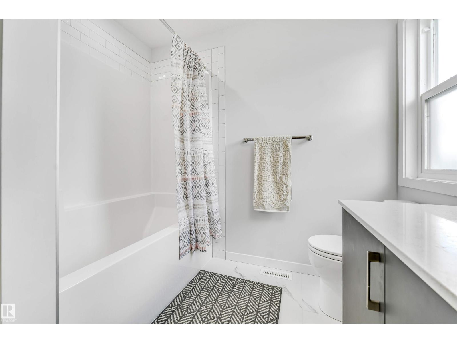 425 41 ST SW - 34