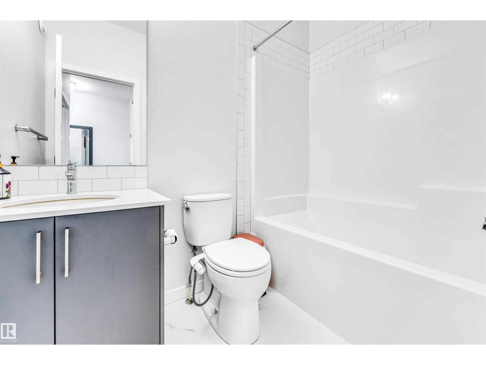 425 41 ST SW - 39