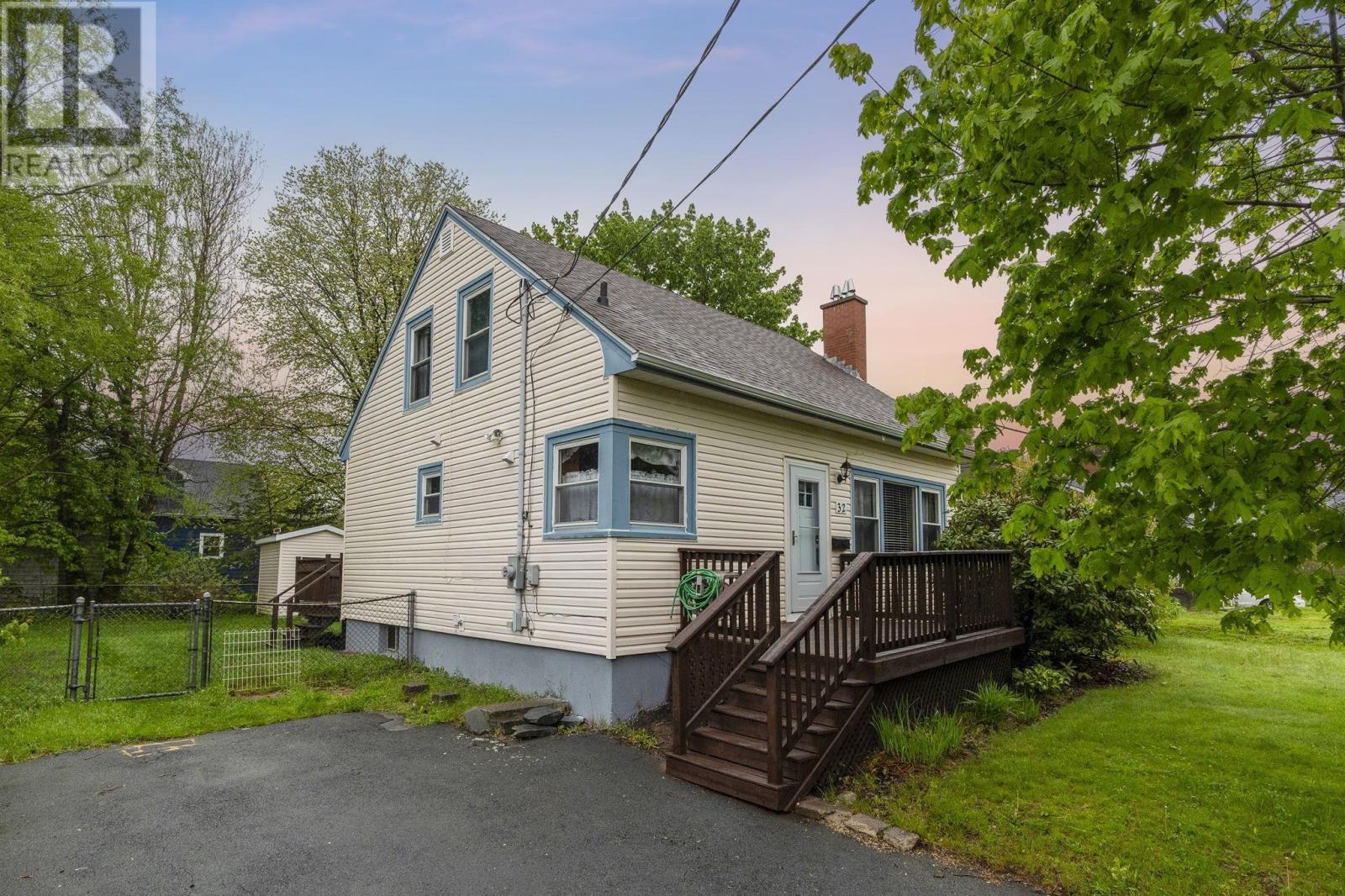Property photo of 32 Farquharson Street