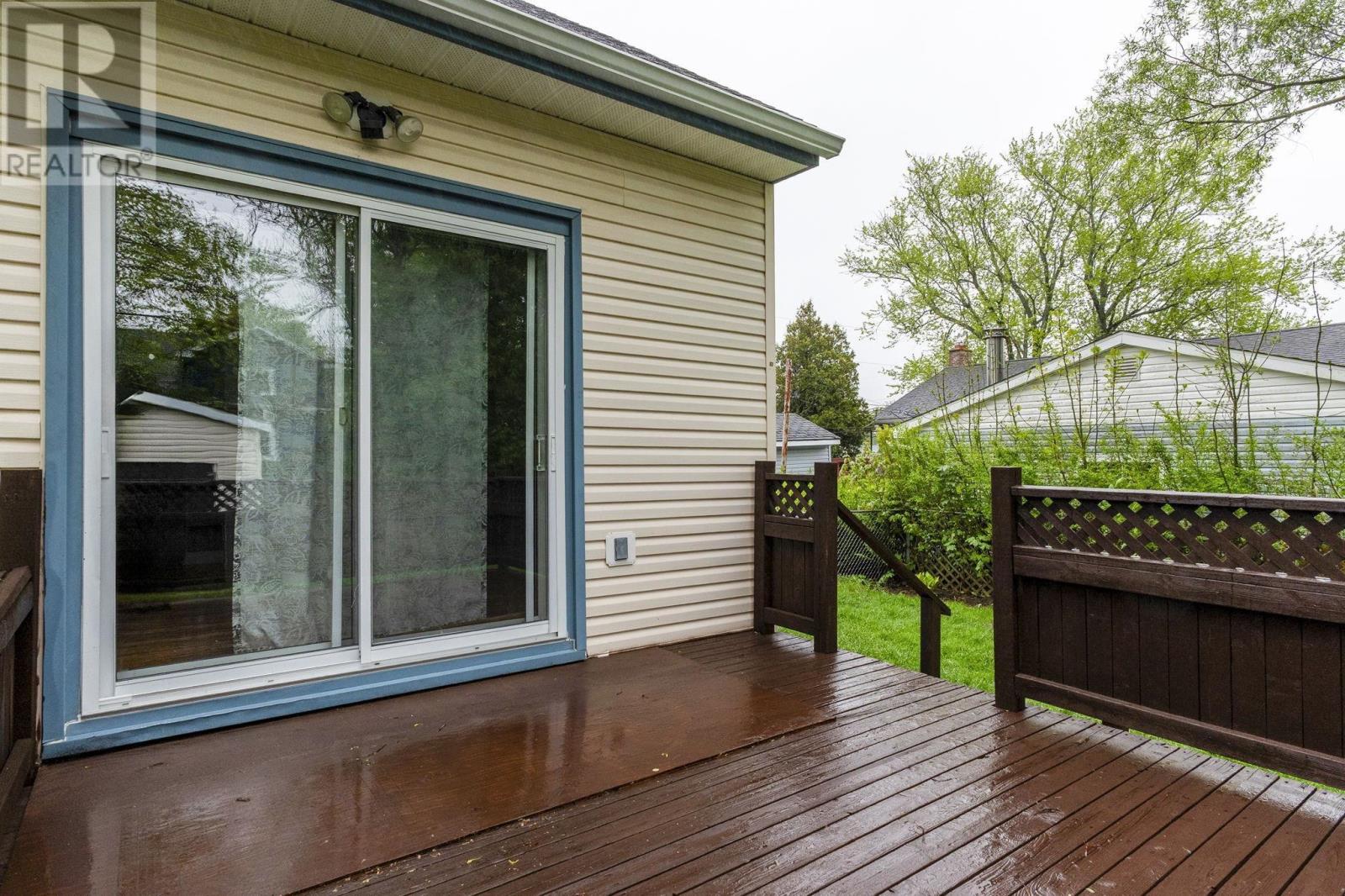 Property 33 of 47 of 32 Farquharson Street