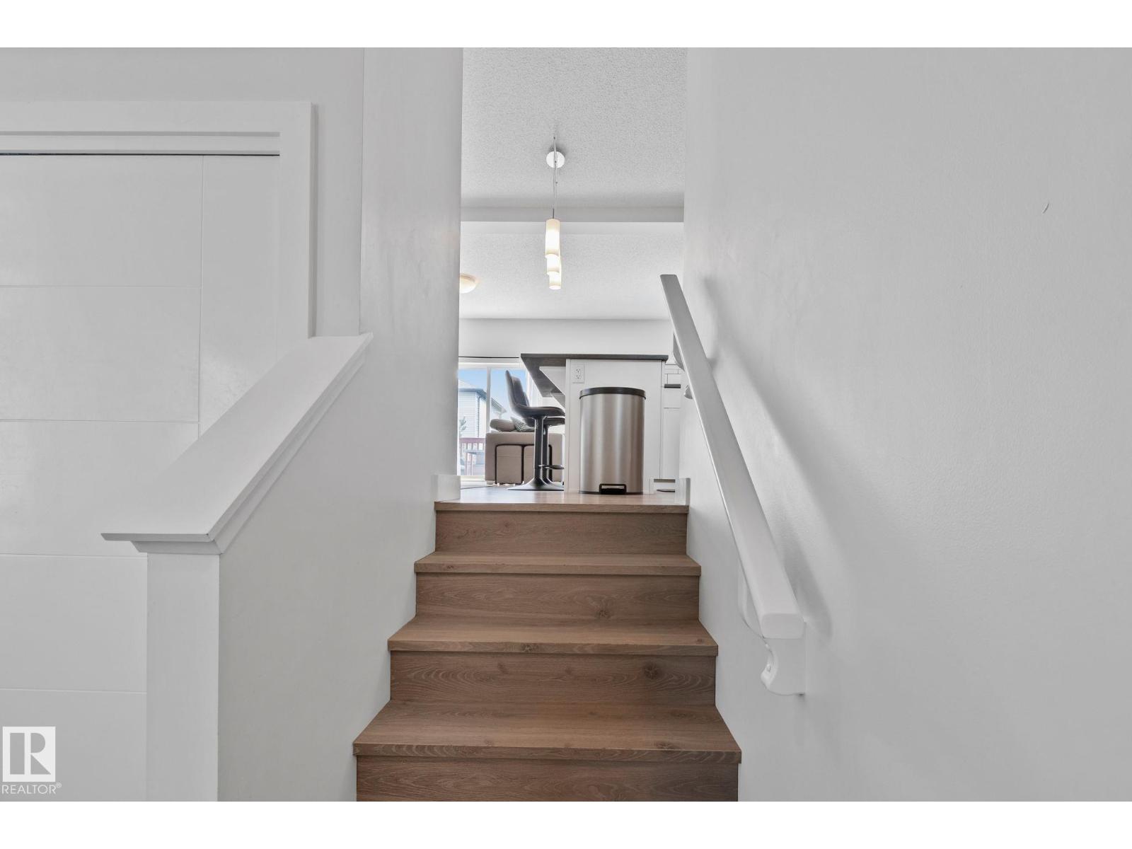 249 39A AV NW - 3