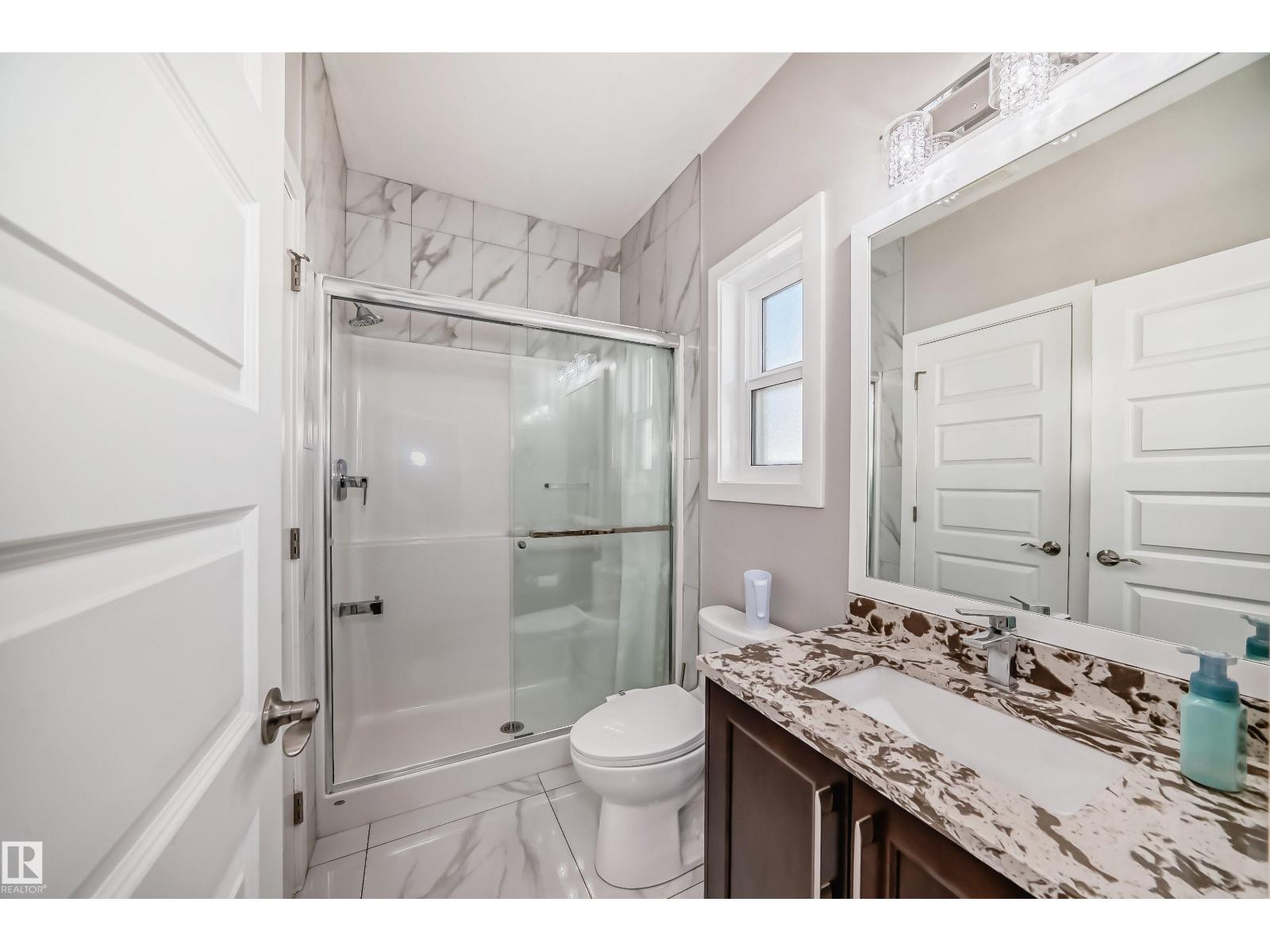 2464 15 AV NW NW - 10