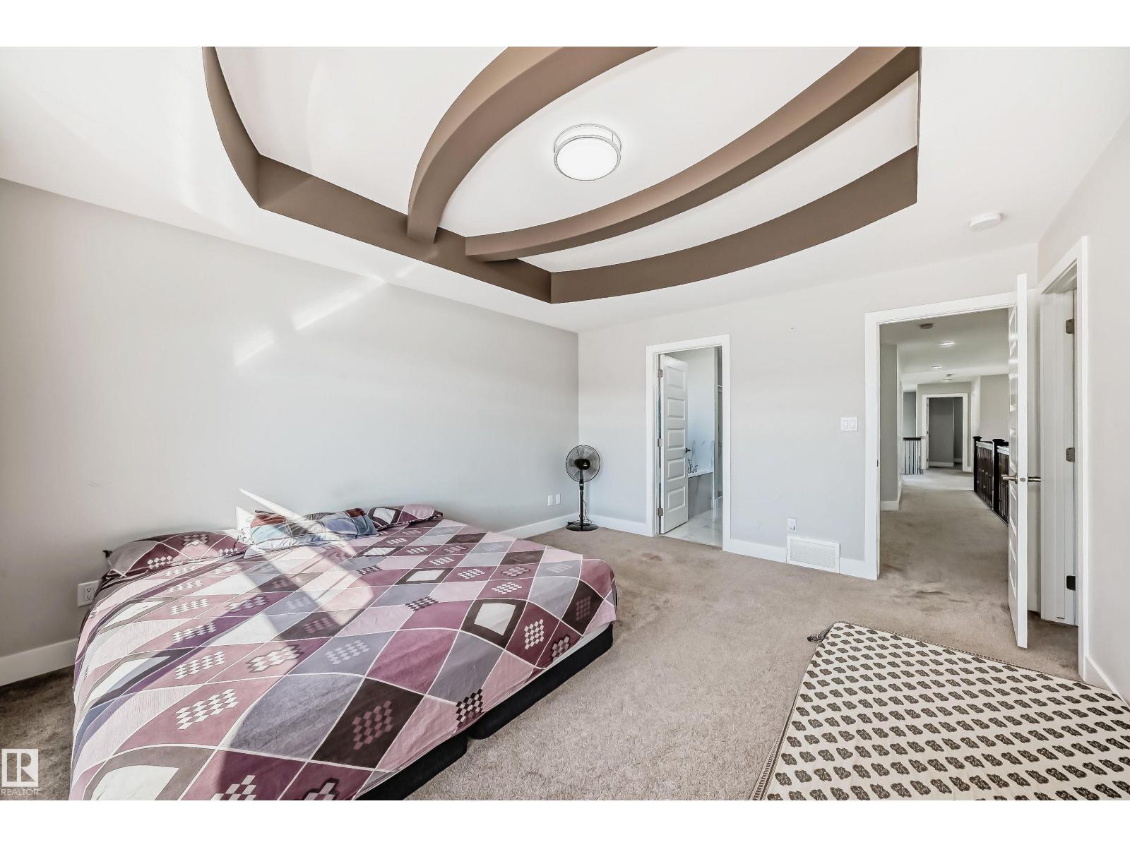 2464 15 AV NW NW - 13