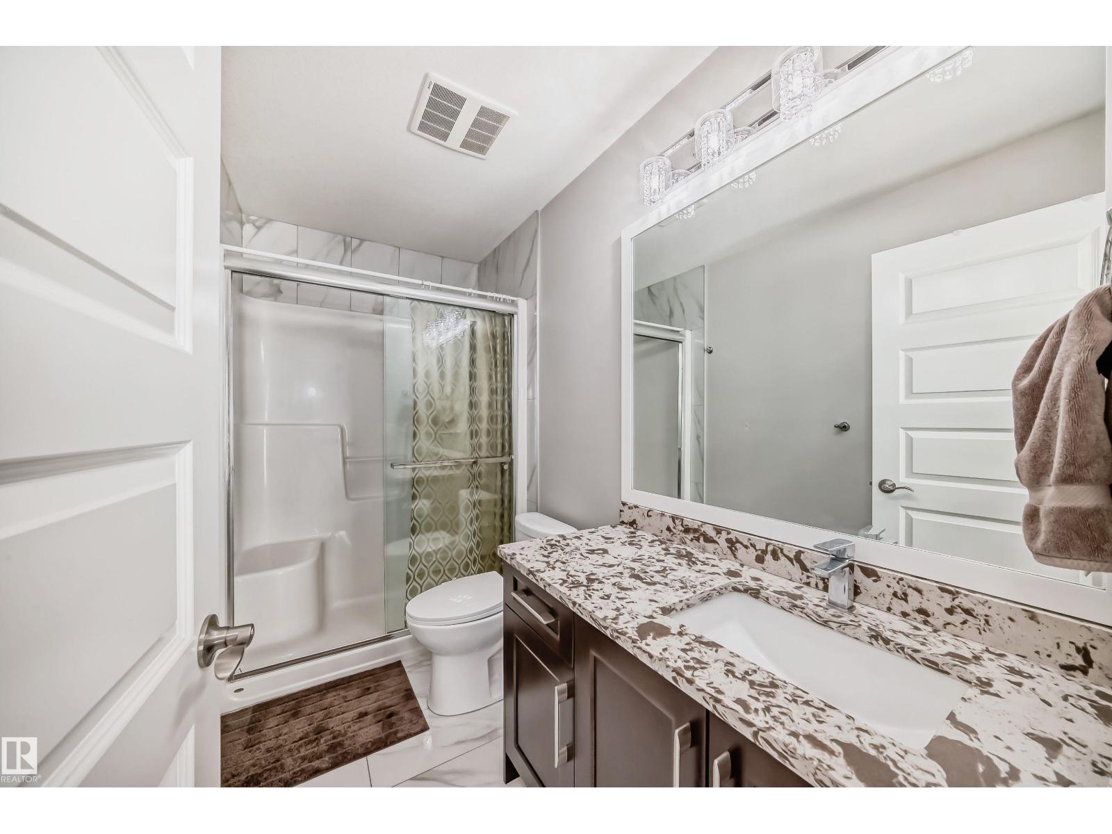 2464 15 AV NW NW - 19