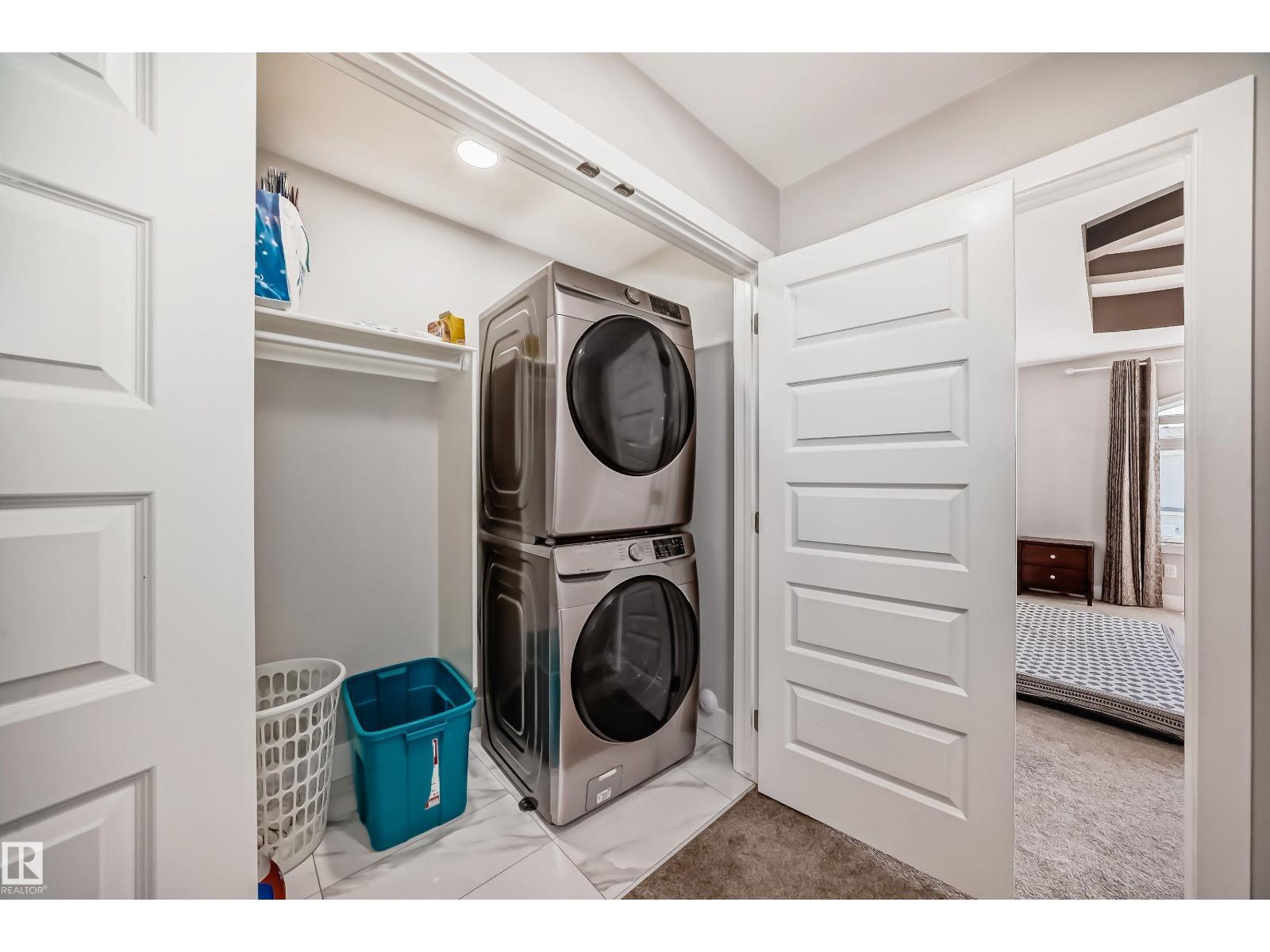 2464 15 AV NW NW - 23