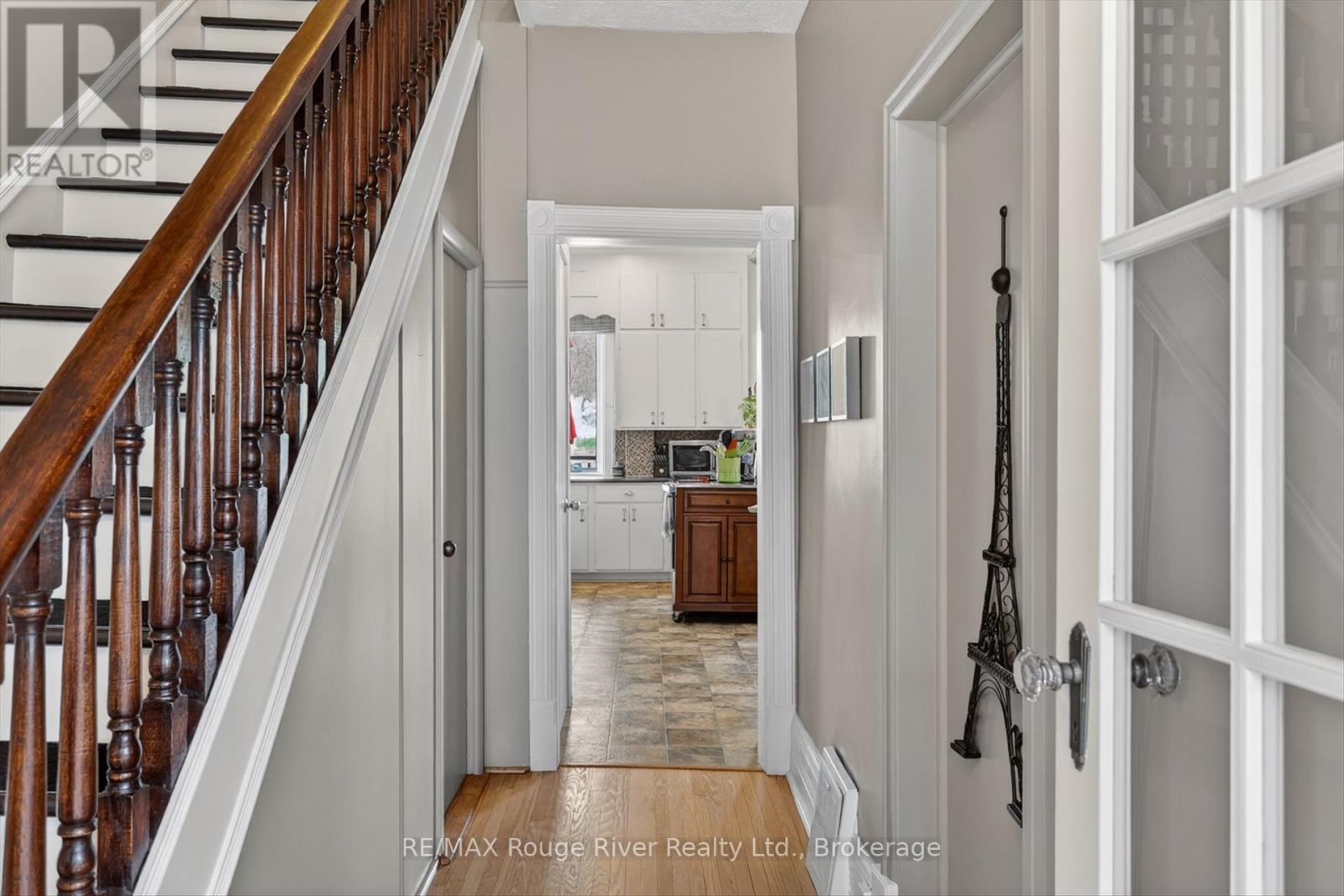 114 FRONT STREET N - 21