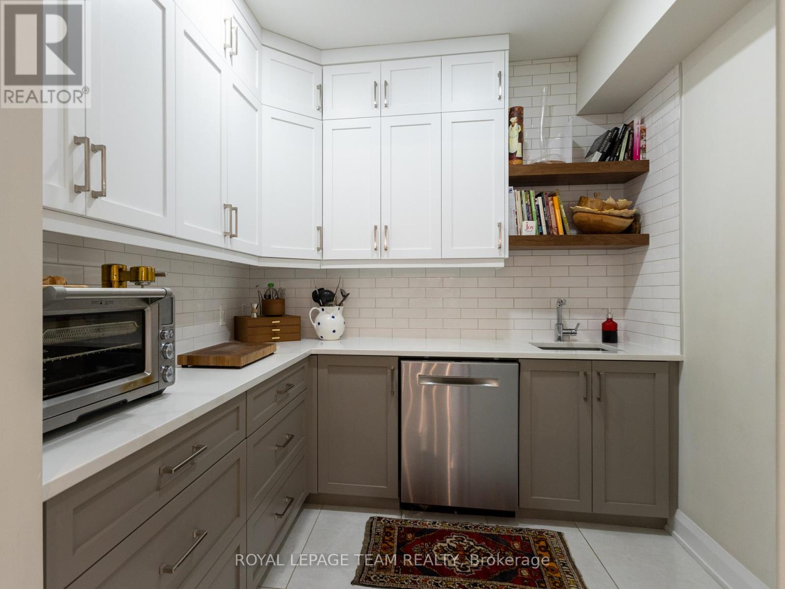 34 RIDEAUVIEW TERRACE - 13
