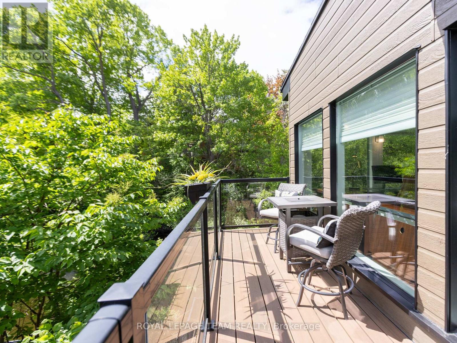 34 RIDEAUVIEW TERRACE - 18