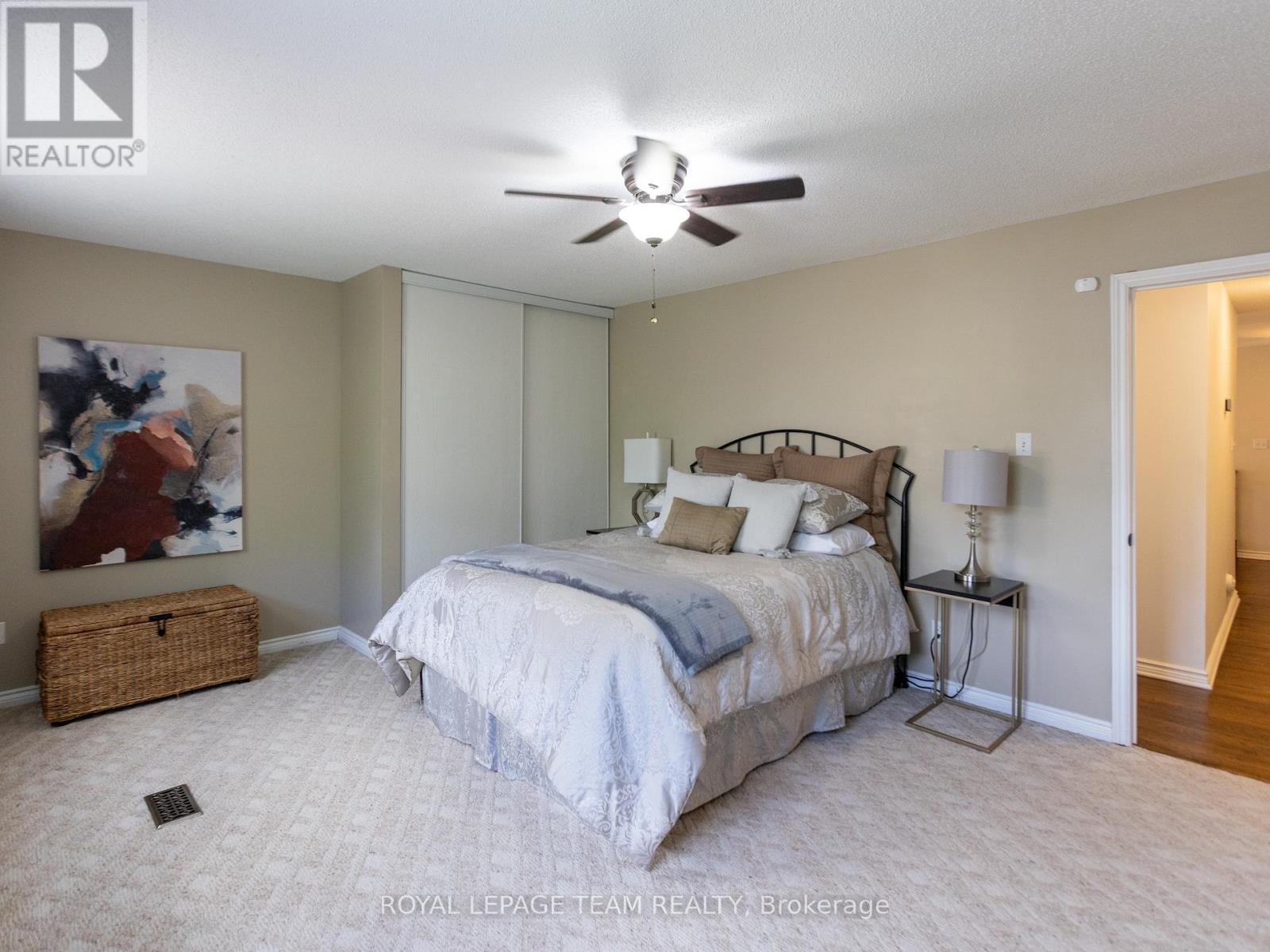 34 RIDEAUVIEW TERRACE - 26