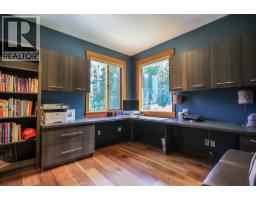 6890 Harrop-procter Road, Harrop, BC V1L6R2 Photo 56