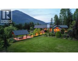 6890 Harrop-procter Road, Harrop, BC V1L6R2 Photo 43