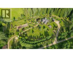 6890 Harrop-procter Road, Harrop, BC V1L6R2 Photo 41
