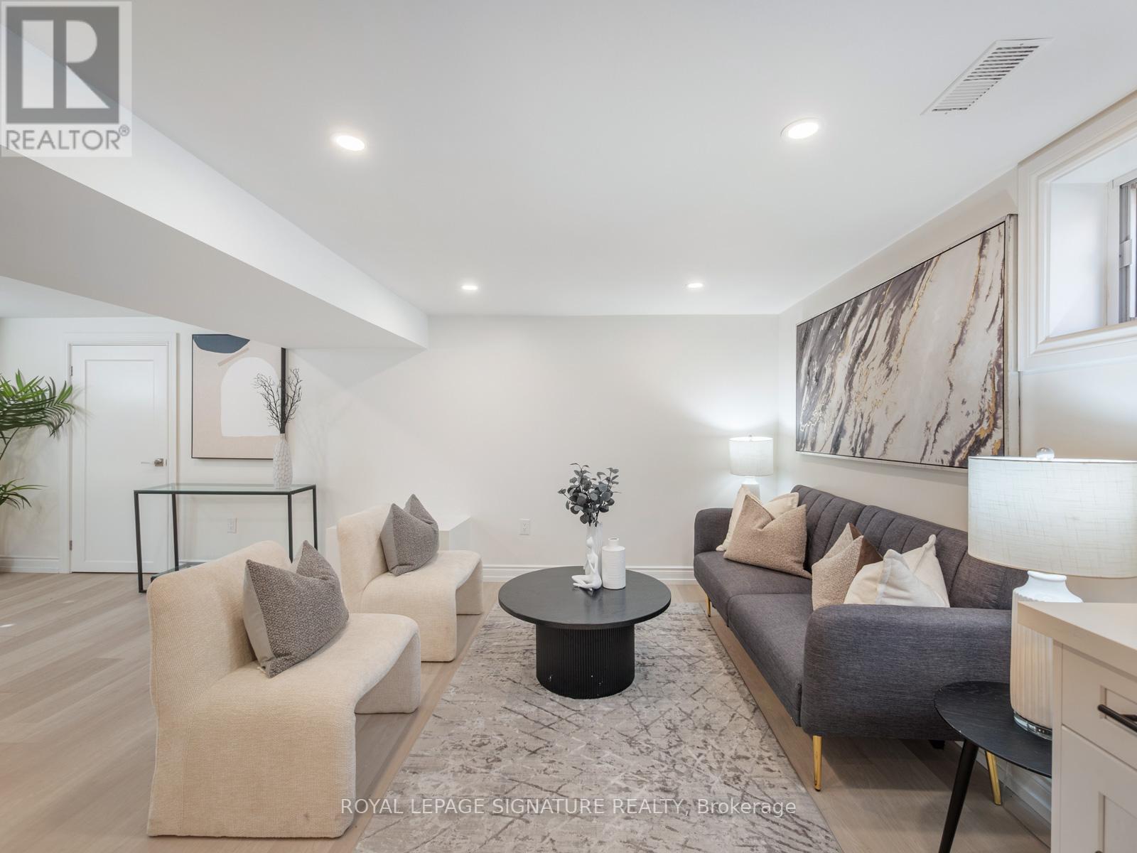 30 JAPONICA ROAD - 32