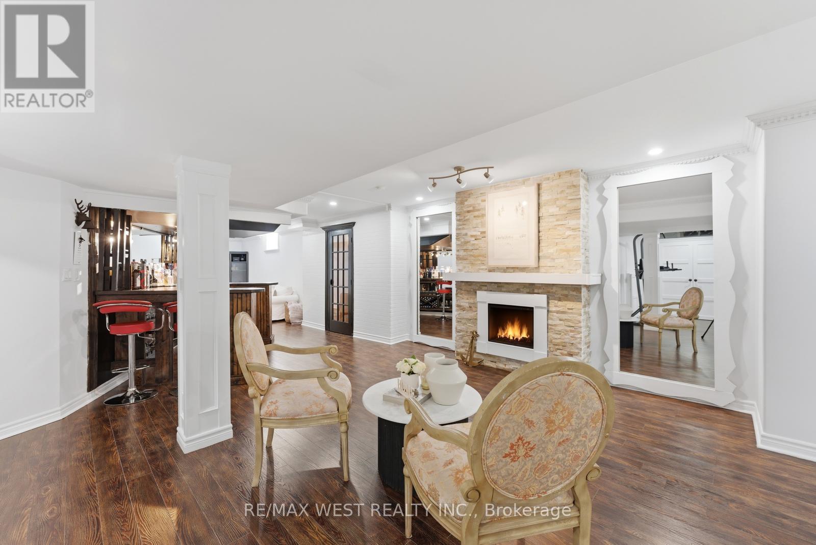 127 OZNER CRESCENT - 32