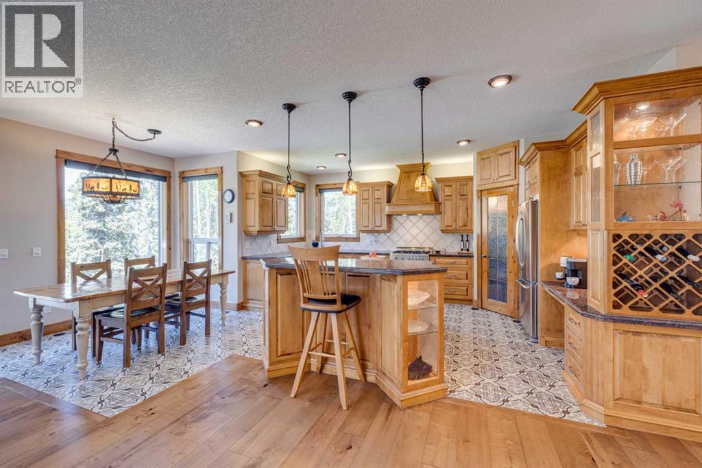 4 Highlands Place, Bragg Creek