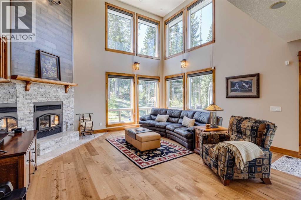 4 Highlands Place, Bragg Creek