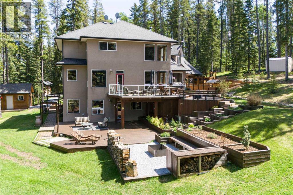 4 Highlands Place, Bragg Creek