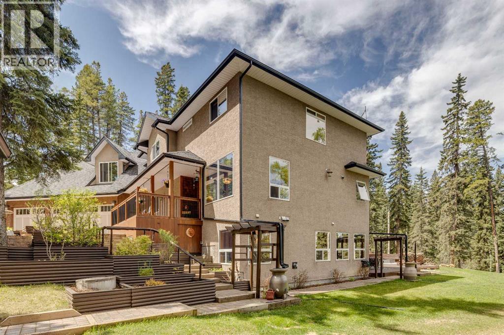 4 Highlands Place, Bragg Creek