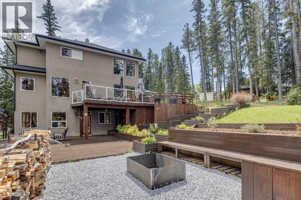 4 Highlands Place, Bragg Creek