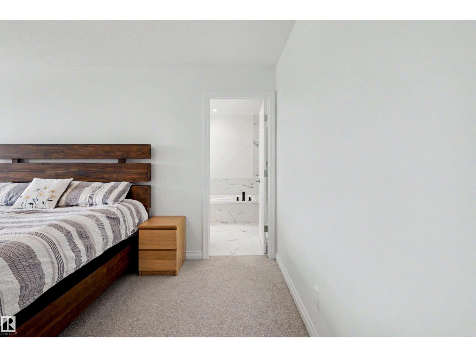 155 STONEHOUSE WY — photo 38