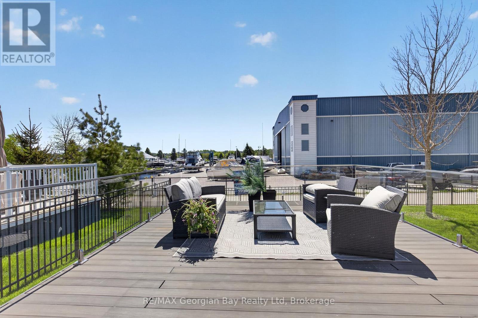 615 BAYPORT BOULEVARD - 28