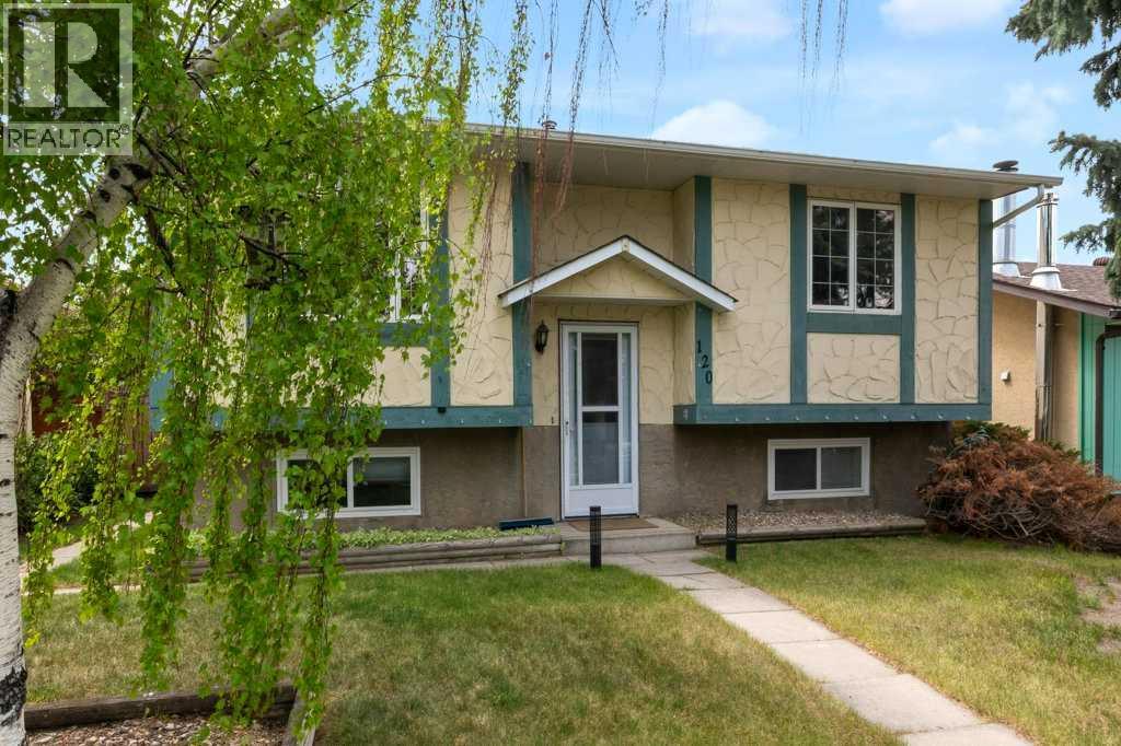 120 Alpine Crescent SE - 32