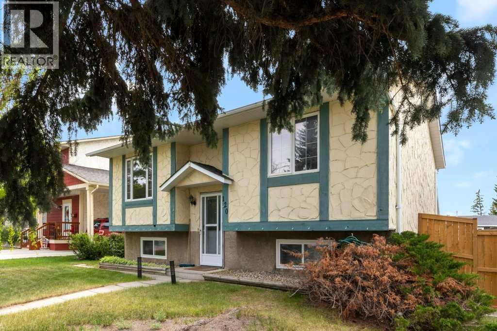 120 Alpine Crescent SE - 33