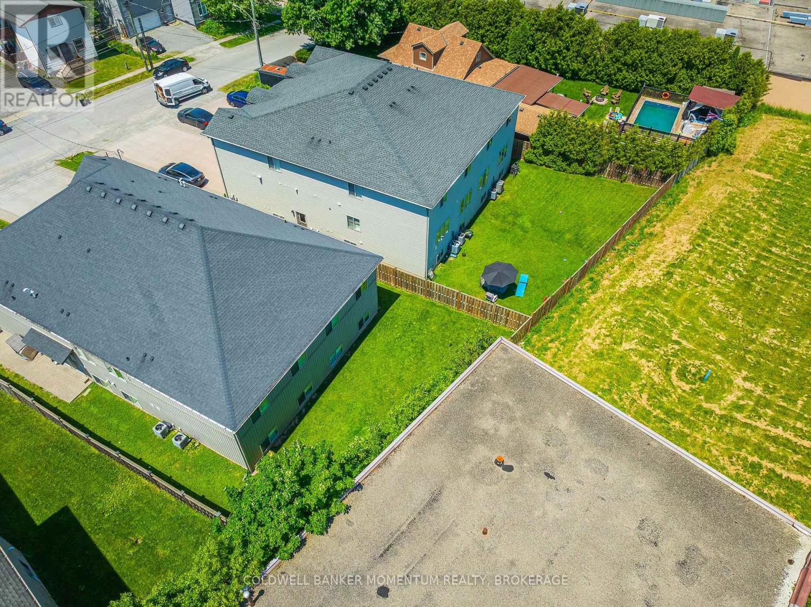 44 CLEVELAND STREET - 26