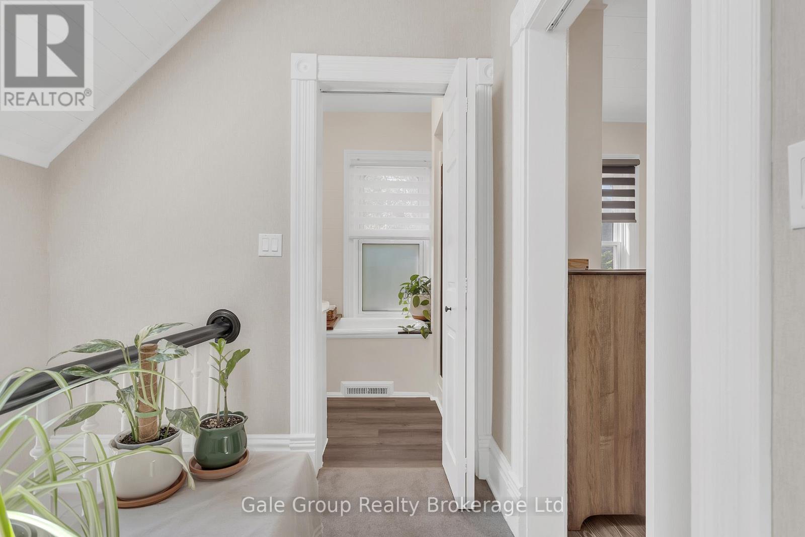 577 GEORGE STREET - 23
